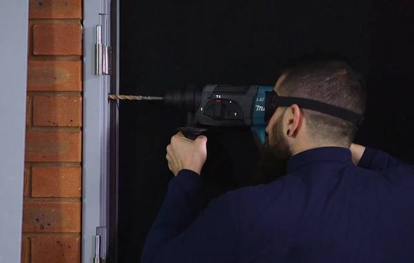 Просверлить отверстия под крепёж Просверлить отверстия под крепёж