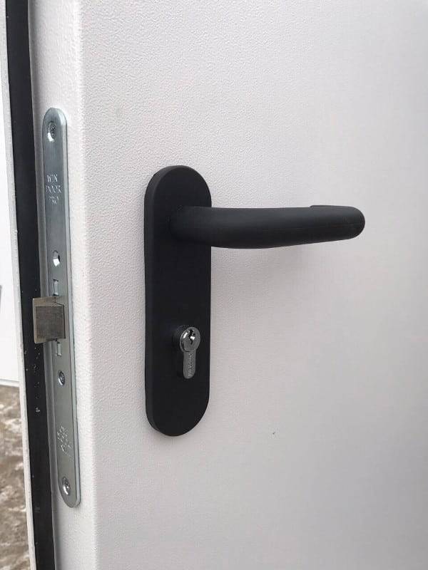 Фурнитура Фурнитура