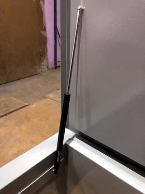 Газовый амортизатор Газовый амортизатор