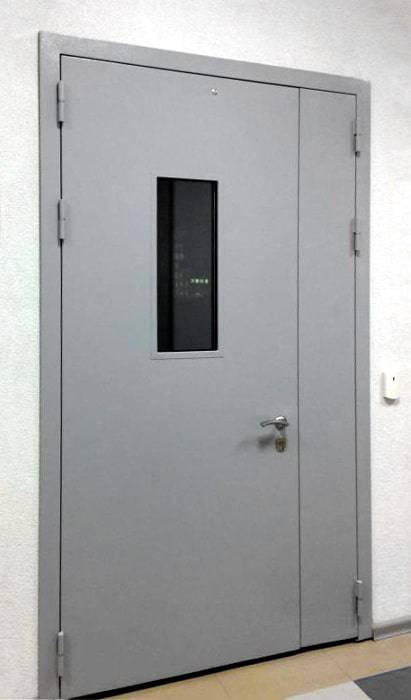 Полуторная техническая дверь Полуторная техническая дверь