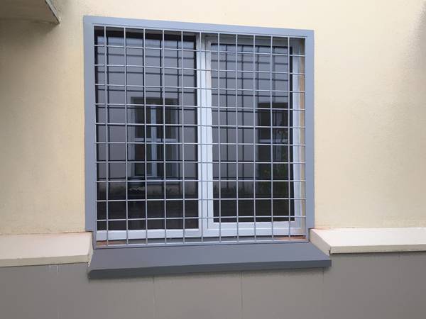 Решетка сварного типа (пожарное депо) Решетка сварного типа (пожарное депо)