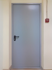 Огнестойкая дверь, фото изнутри Огнестойкая дверь, фото изнутри