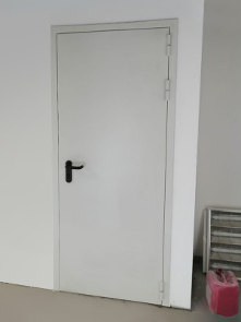 Огнеупорная глухая дверь Огнеупорная глухая дверь