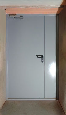 Полуторная дверь Полуторная дверь