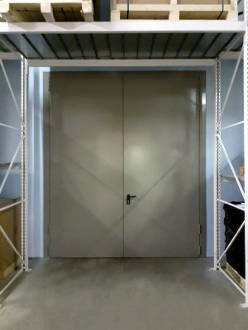 Ворота на складе (г. Апрелевка) Ворота на складе (г. Апрелевка)