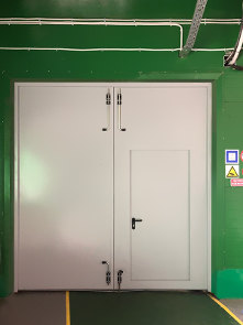 Ворота с обратной стороны Ворота с обратной стороны